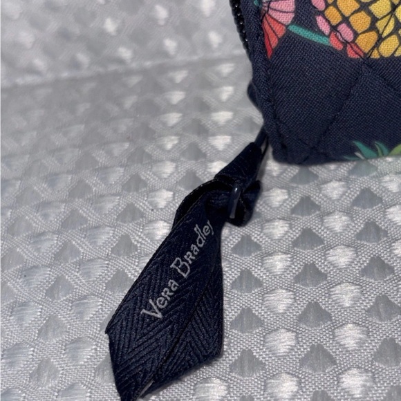 Vera Bradley Turnlock Wallet Pineapple Toucan Party - Picture 2 of 9